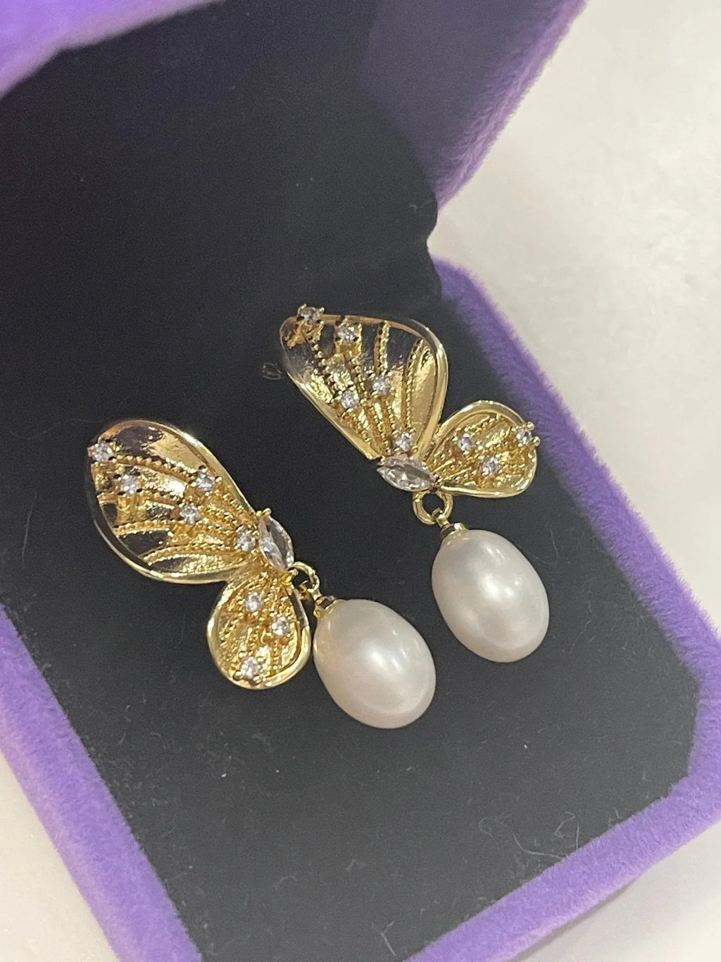 Sterling Silver Gold plated, Butterfly natural Pearl Earrings side close-up