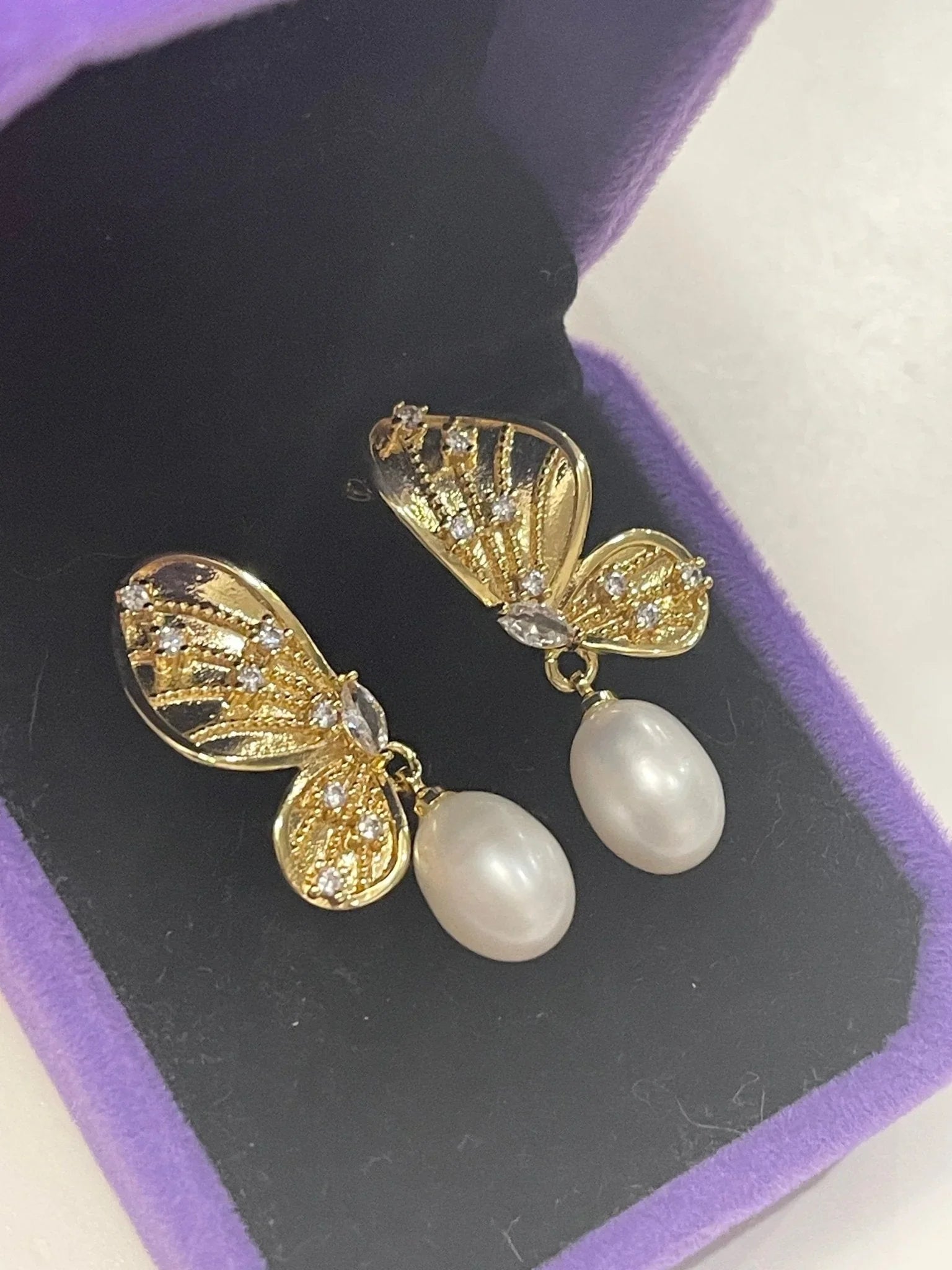 Sterling Silver Gold plated, Butterfly natural Pearl Earrings side close-up
